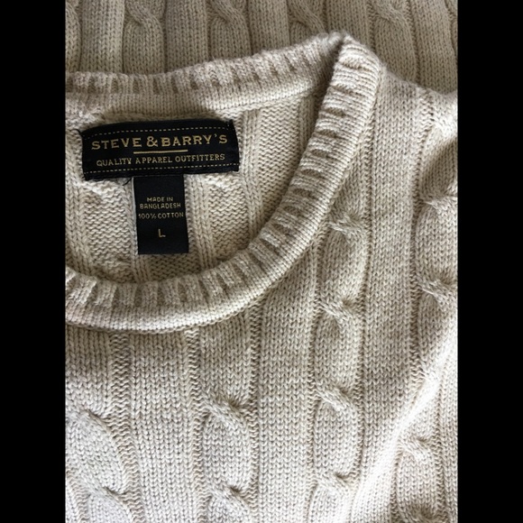 NWT 100% Cotton Cable Sweater.  L - Picture 3 of 3